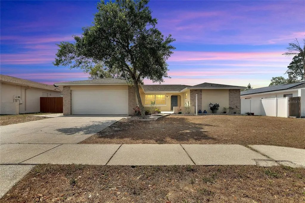 1913 Derbywood Drive Brandon FL 33510