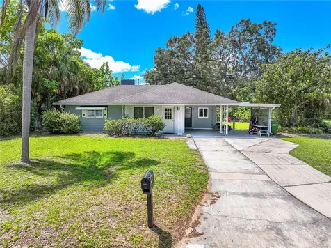 2604 Sydelle Street Sarasota FL 34237