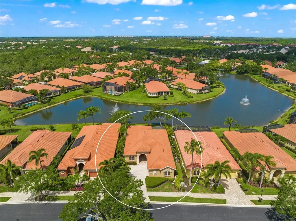 5167 Cantabria Crest Sarasota FL 34238