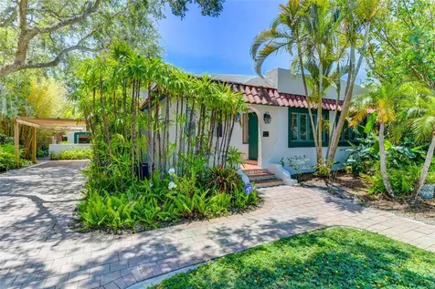 1864 Clematis Street Sarasota FL 34239