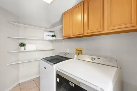 528 Hardwood Circle Orlando FL 32828