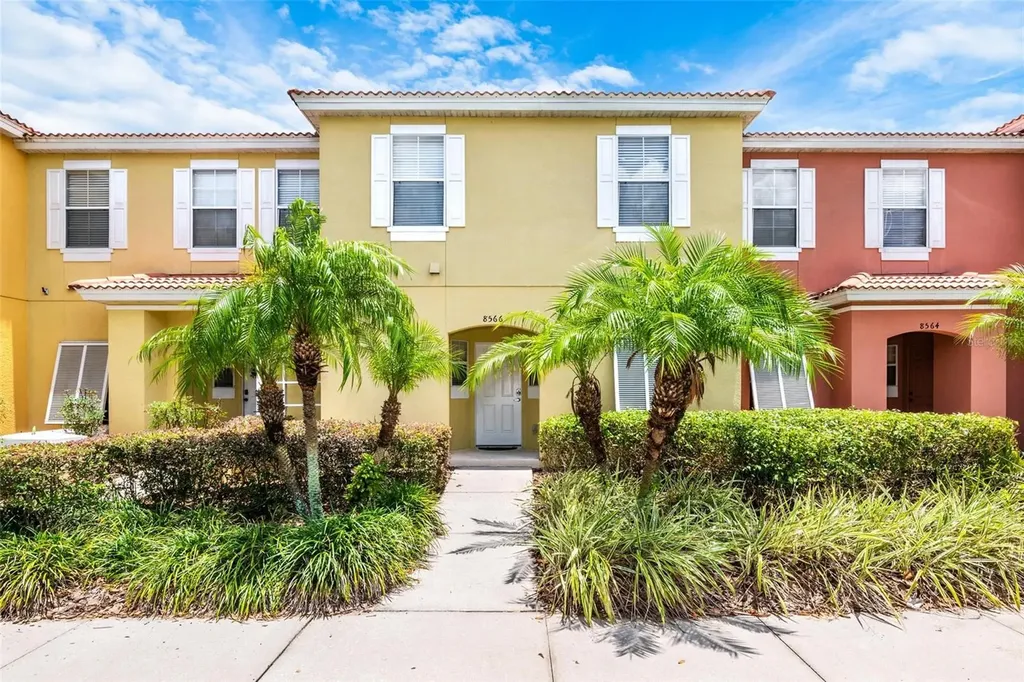 8566 Bay Lilly Loop Kissimmee FL 34747