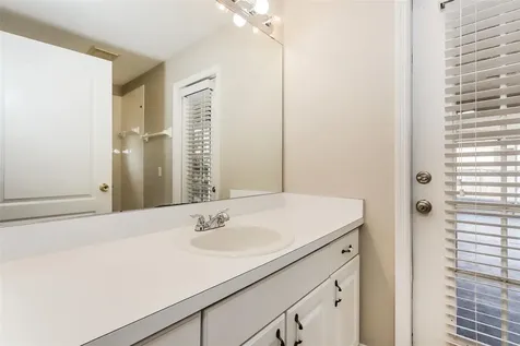 403 Country Vineyard Drive Valrico FL 33594