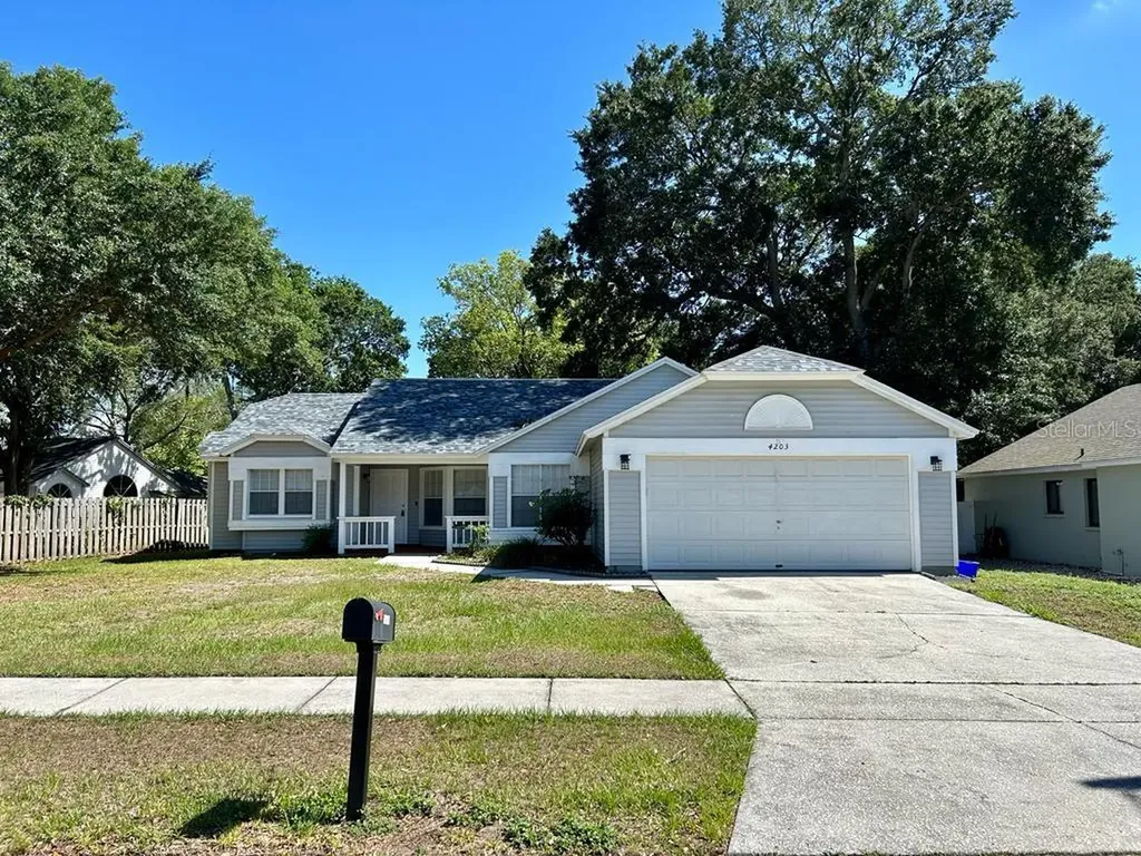 4203 Longfellow Drive Plant City FL 33566