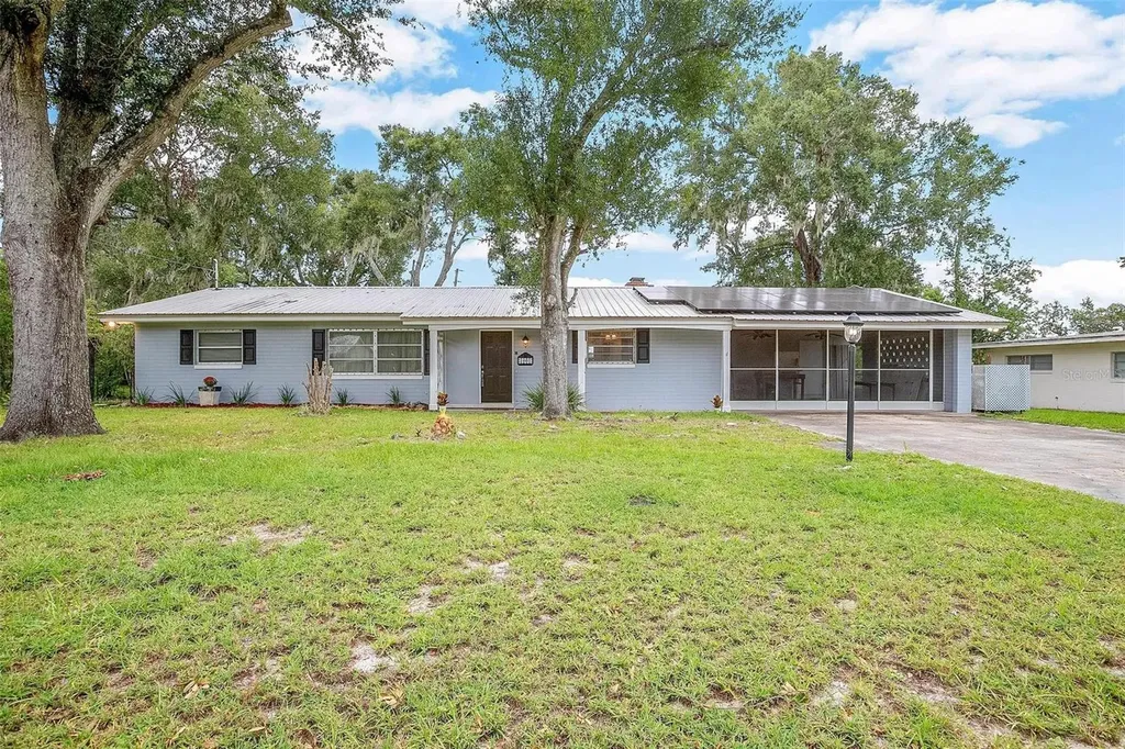 1001 Crescent Parkway Deland FL 32724