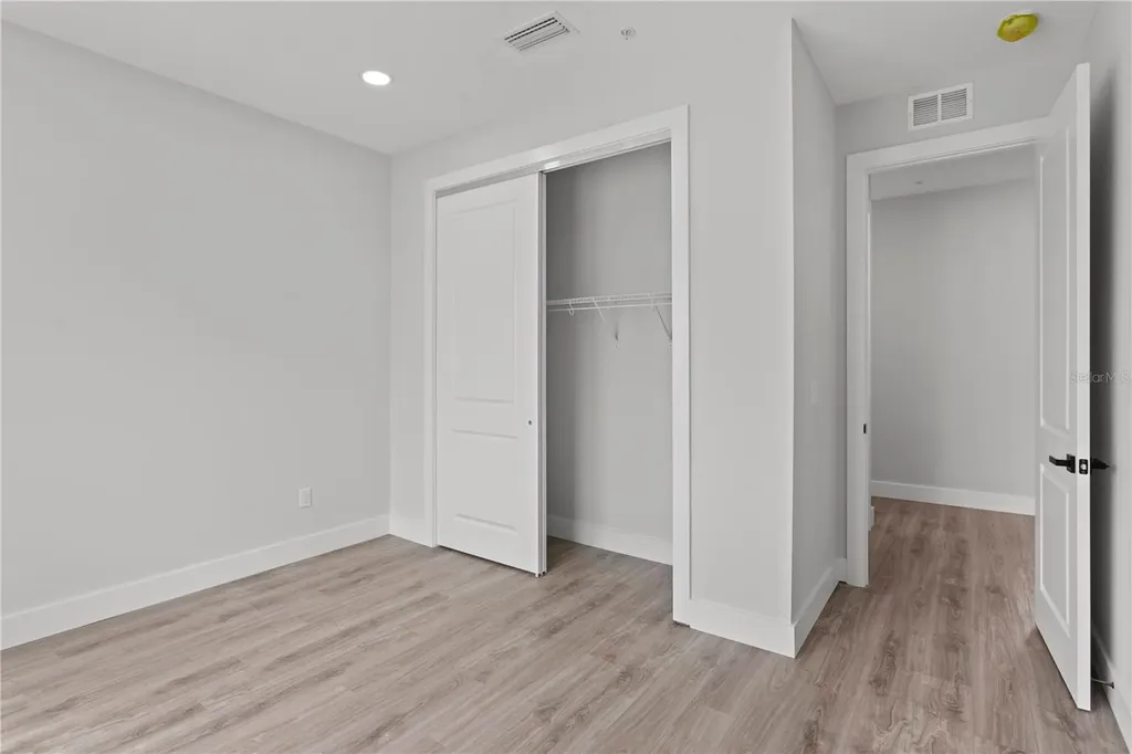 11605 1st Street E Treasure Island FL 33706