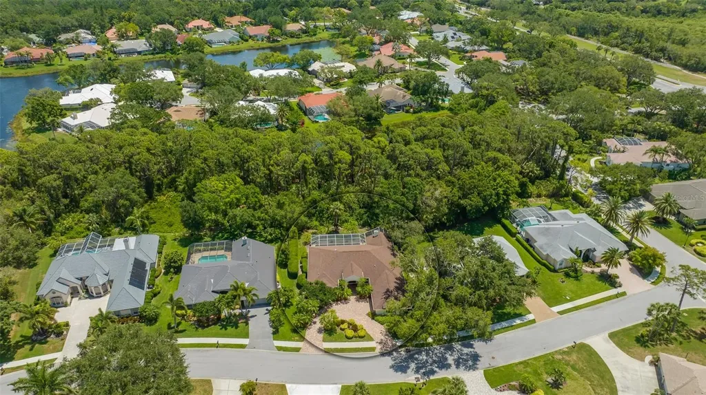 4731 White Tail Lane Sarasota FL 34238