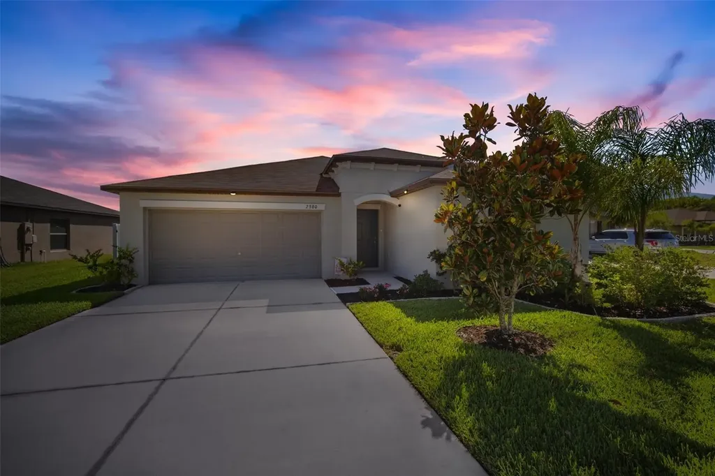 2980 Moulden Hollow Drive Zephyrhills FL 33540