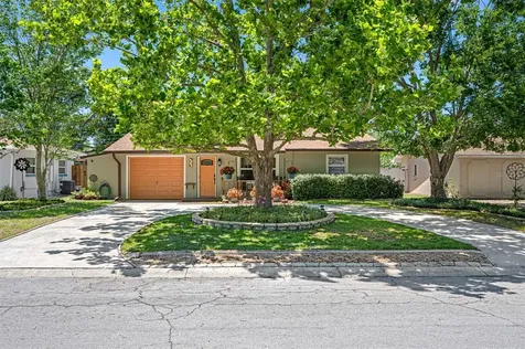 2042 Georgianna Street Largo FL 33774