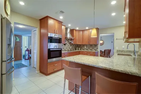 10211 139th Street Largo FL 33774