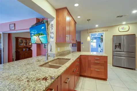 10211 139th Street Largo FL 33774
