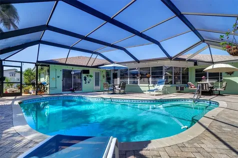 10211 139th Street Largo FL 33774