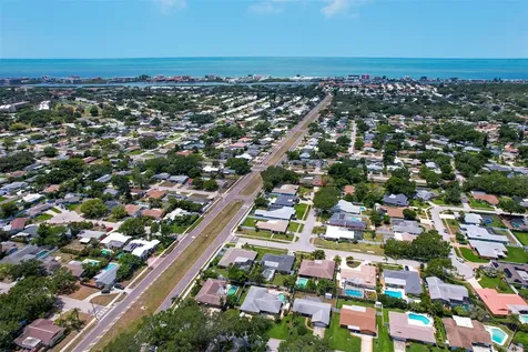 10211 139th Street Largo FL 33774