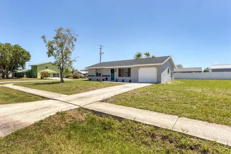 5903 Mayberry Avenue North Port FL 34287