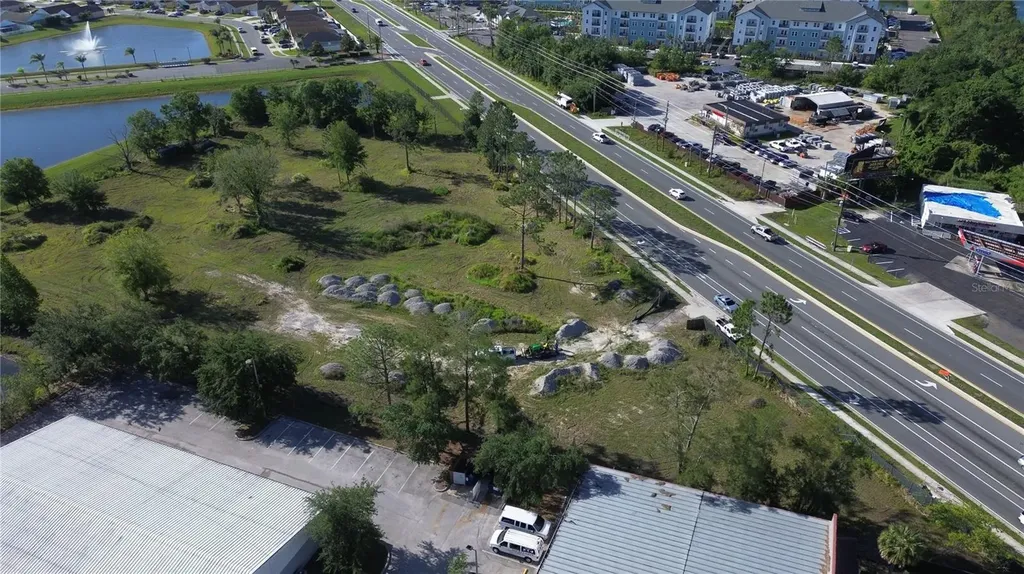 6347 Narcoossee Road Orlando FL 32822