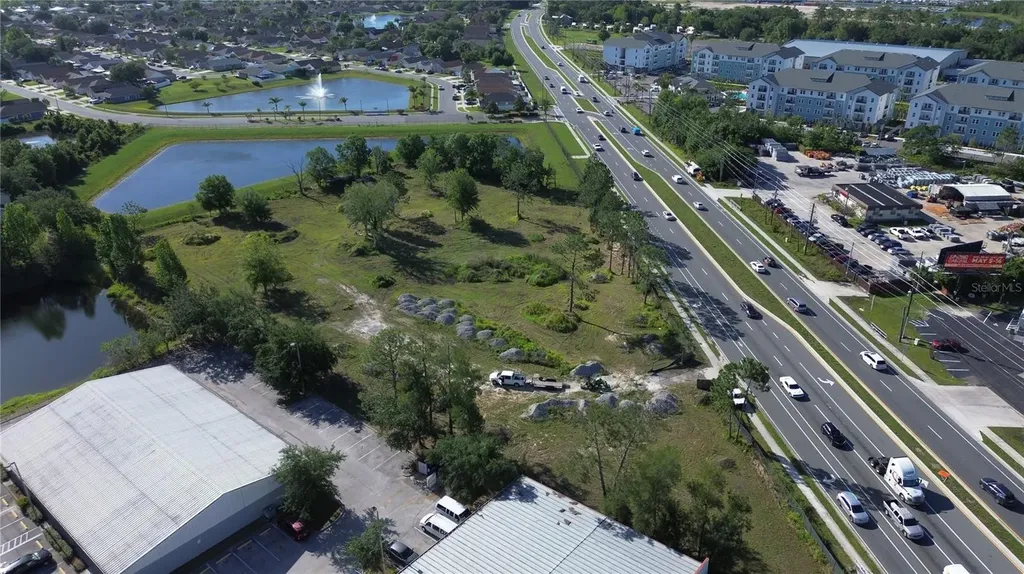6347 Narcoossee Road Orlando FL 32822