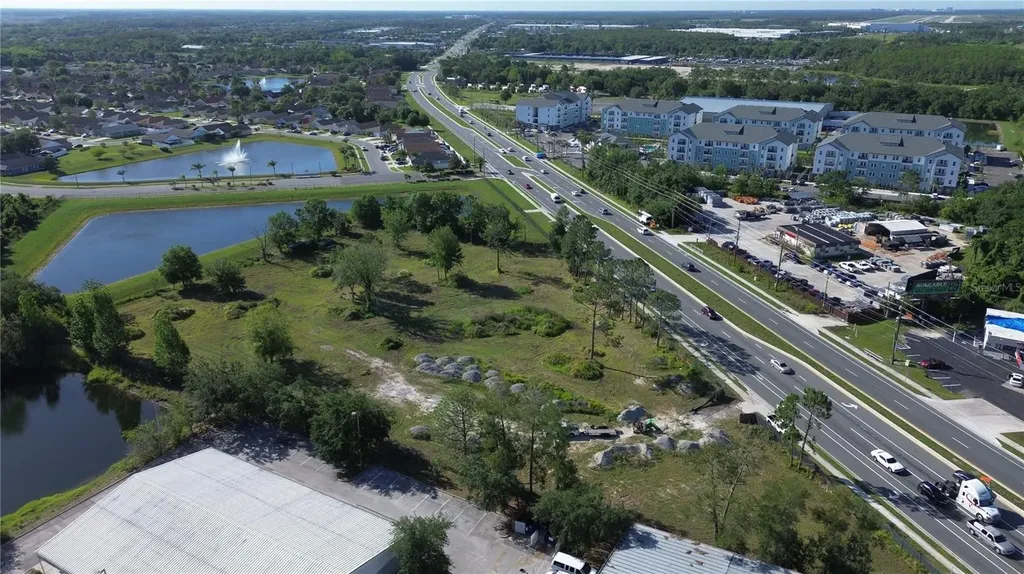 6347 Narcoossee Road Orlando FL 32822