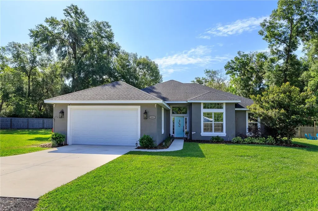 201 Grand Avenue Deland FL 32720