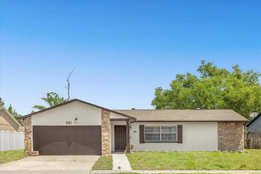 661 Riverwoods Circle Orlando FL 32825