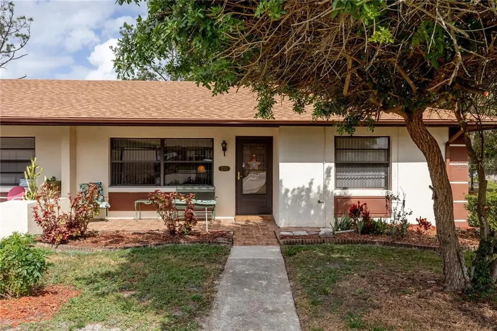 12533 Orangewood Court Tavares FL 32778