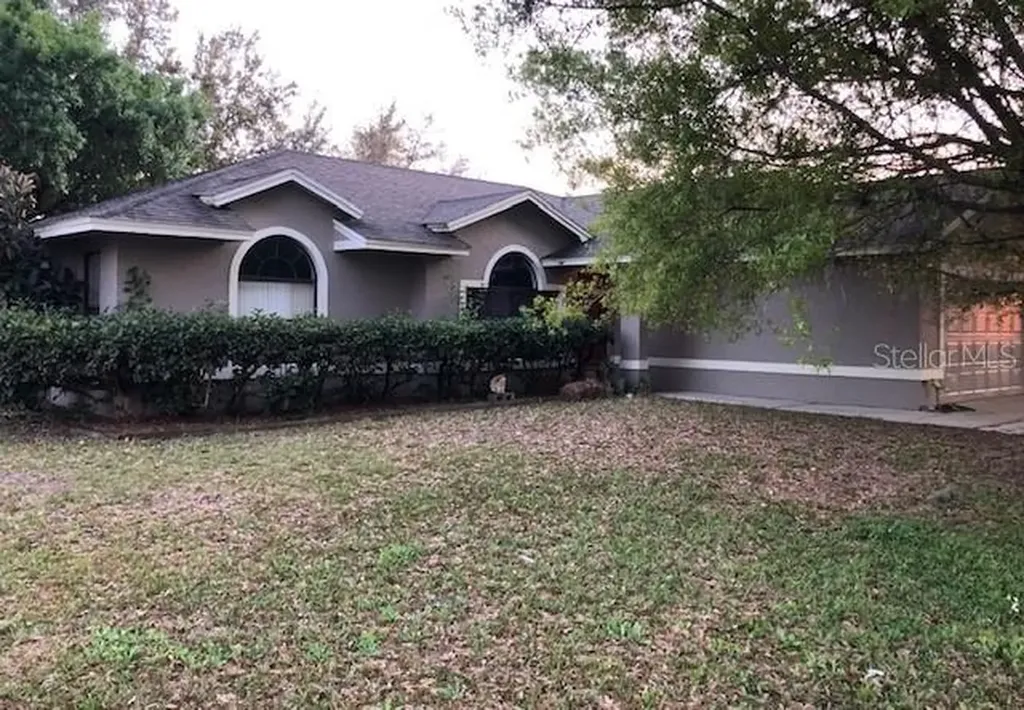 928 Nancy Court Kissimmee FL 34759