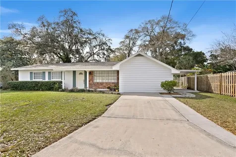 14910 Lejuene Lane Tampa FL 33613