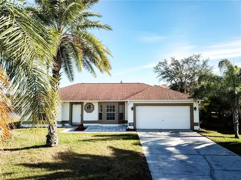 630 Sunridge Woods Boulevard Davenport FL 33837