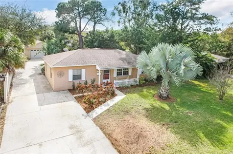 3908 W Bay Vista Avenue Tampa FL 33611