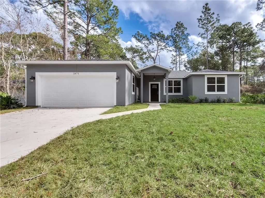 1871 10th Avenue Deland FL 32724