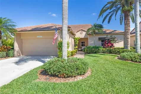 7707 Calle Facil Sarasota FL 34238