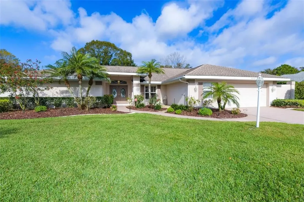 5636 Country Lakes Drive Sarasota FL 34243