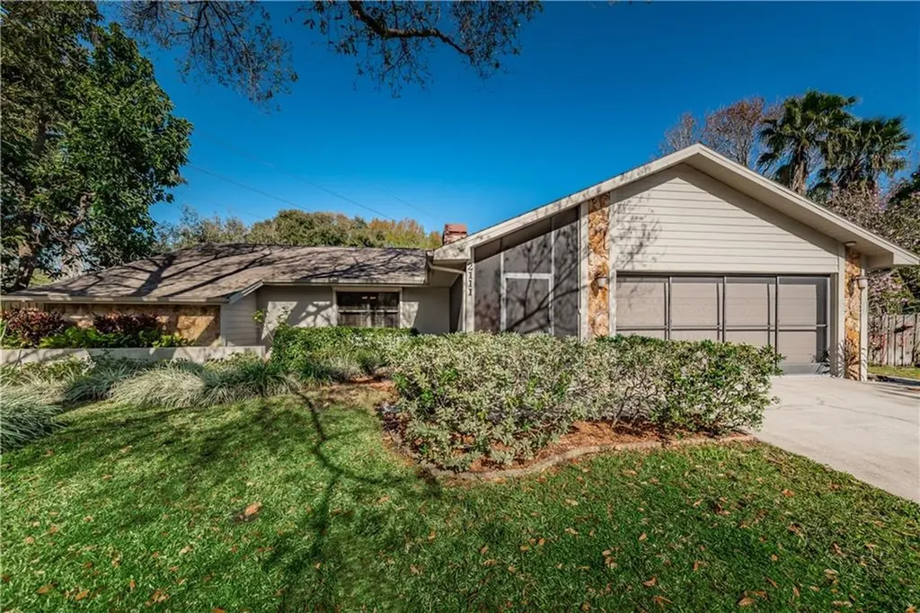 2111 Colonial Boulevard W Palm Harbor FL 34683