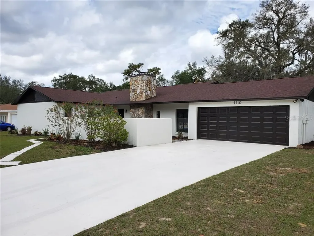 112 Barkfield Street Brandon FL 33511