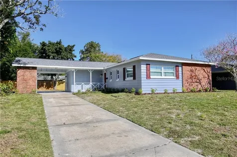 627 Burke Street Altamonte Springs FL 32701