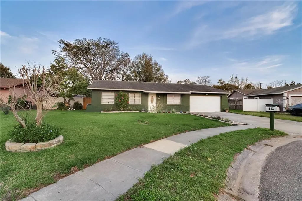 113 Flower Queen Court Orlando FL 32807