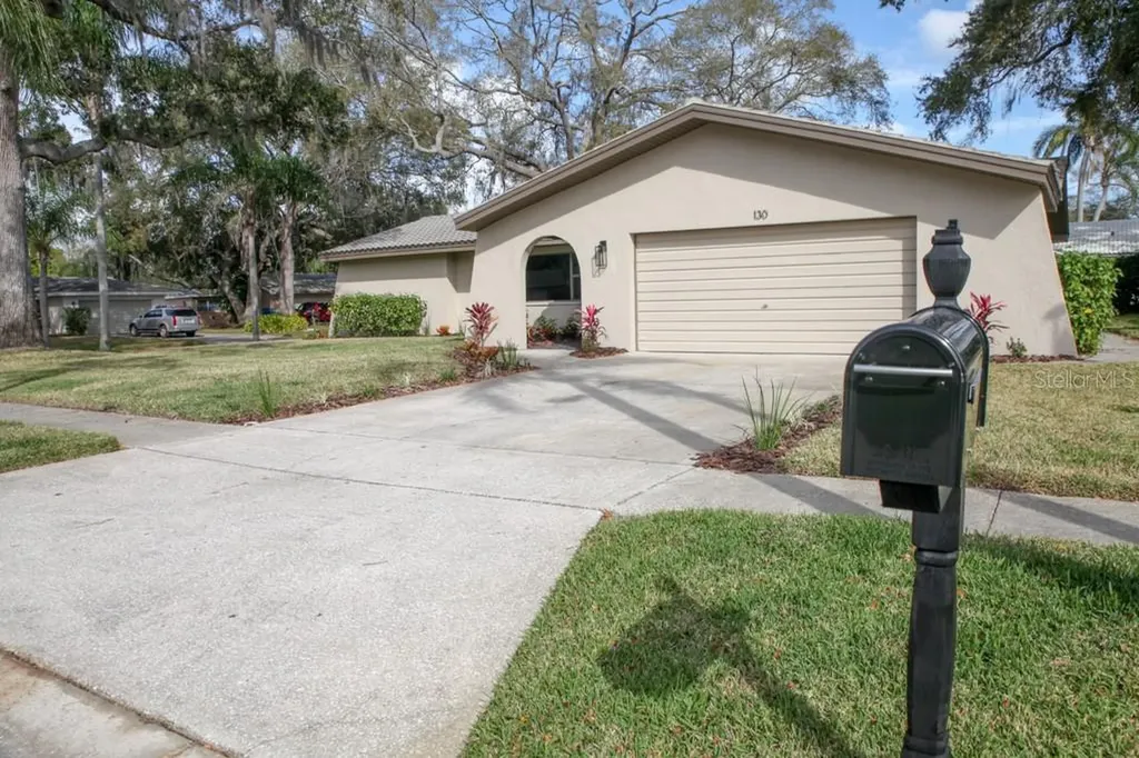 130 Laughing Gull Lane Palm Harbor FL 34683