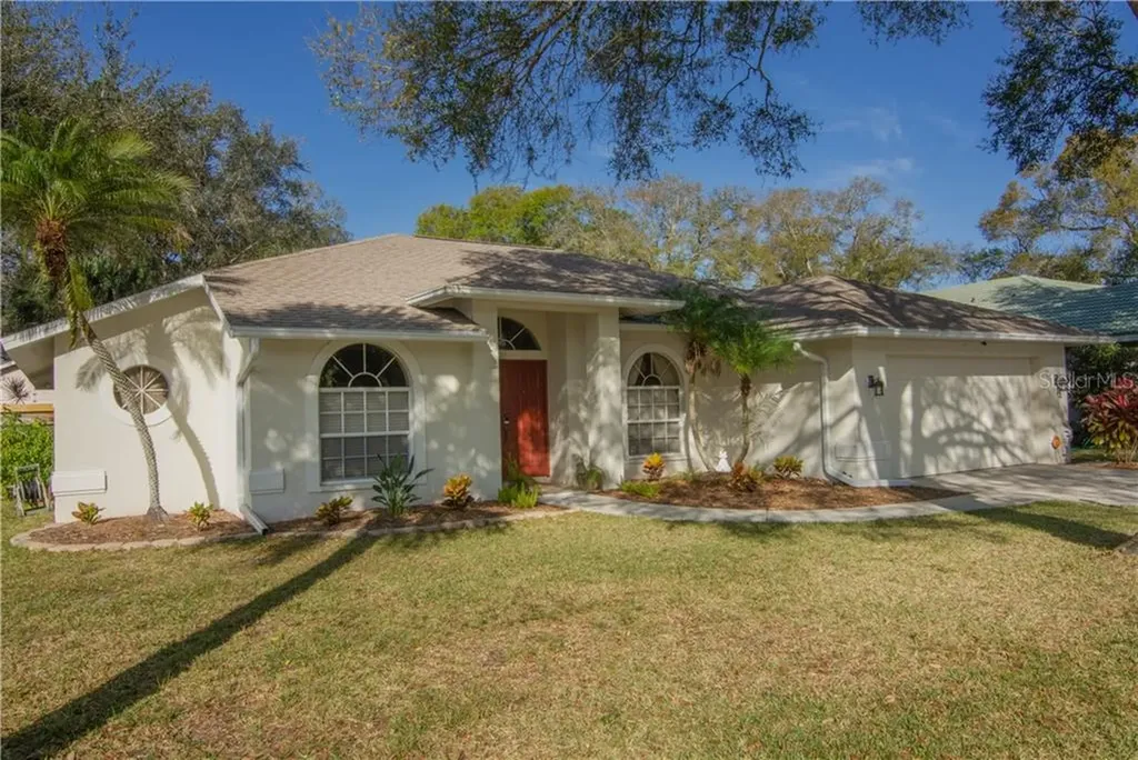 5172 Sunnydale Circle W Sarasota FL 34233
