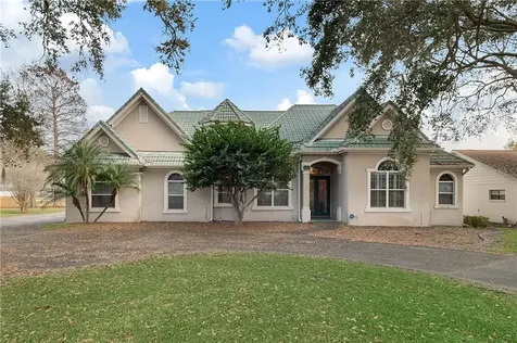 806 N Shore Drive Leesburg FL 34748