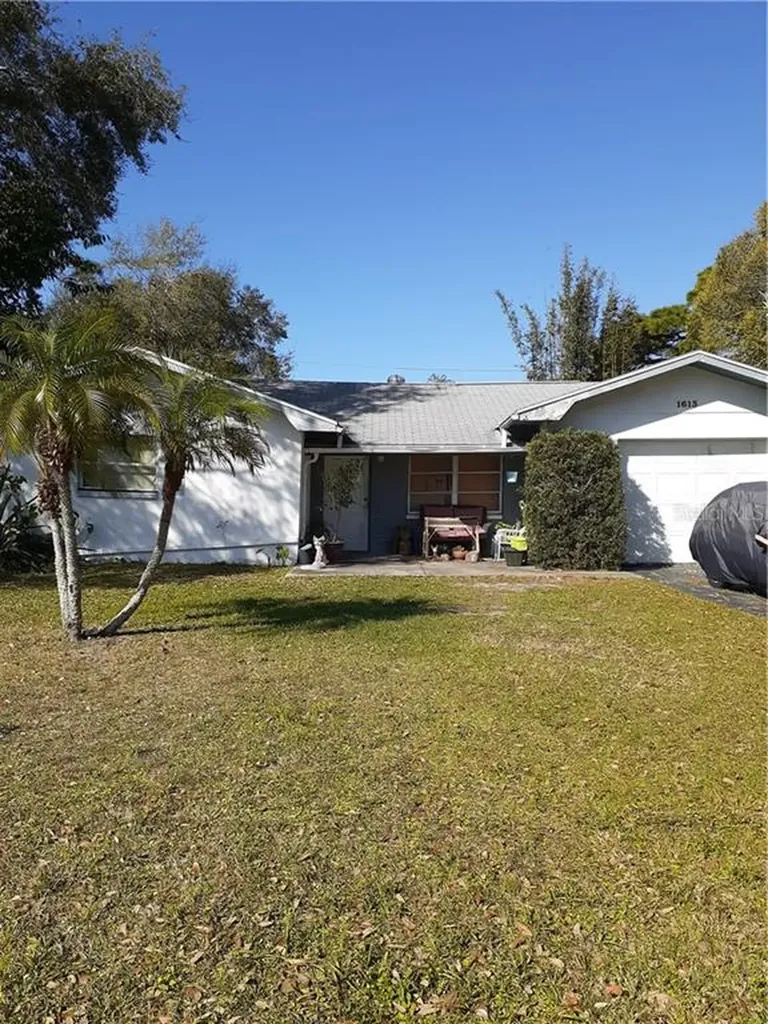1613 59th Street S Gulfport FL 33707