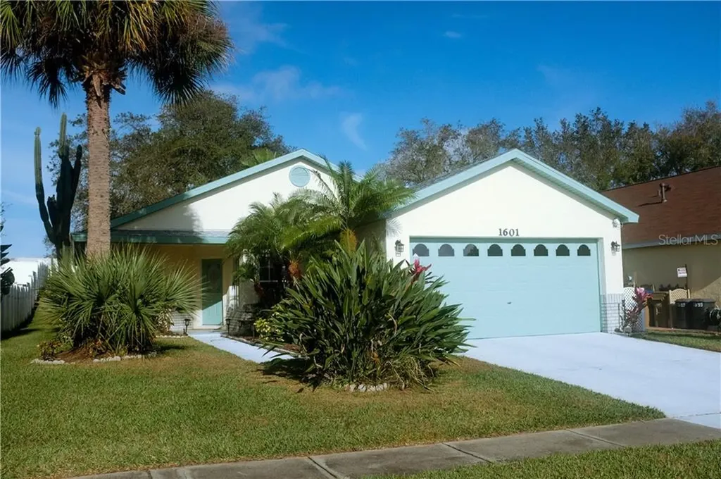 1601 Oak Hill Trail Kissimmee FL 34747