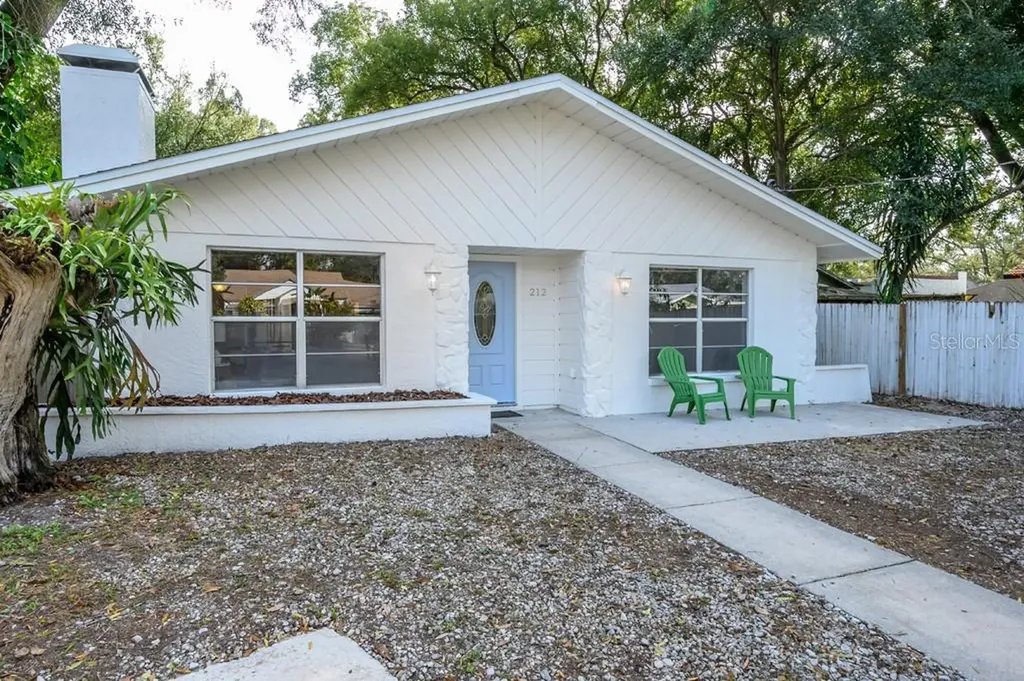 212 W Minnehaha Street Tampa FL 33604