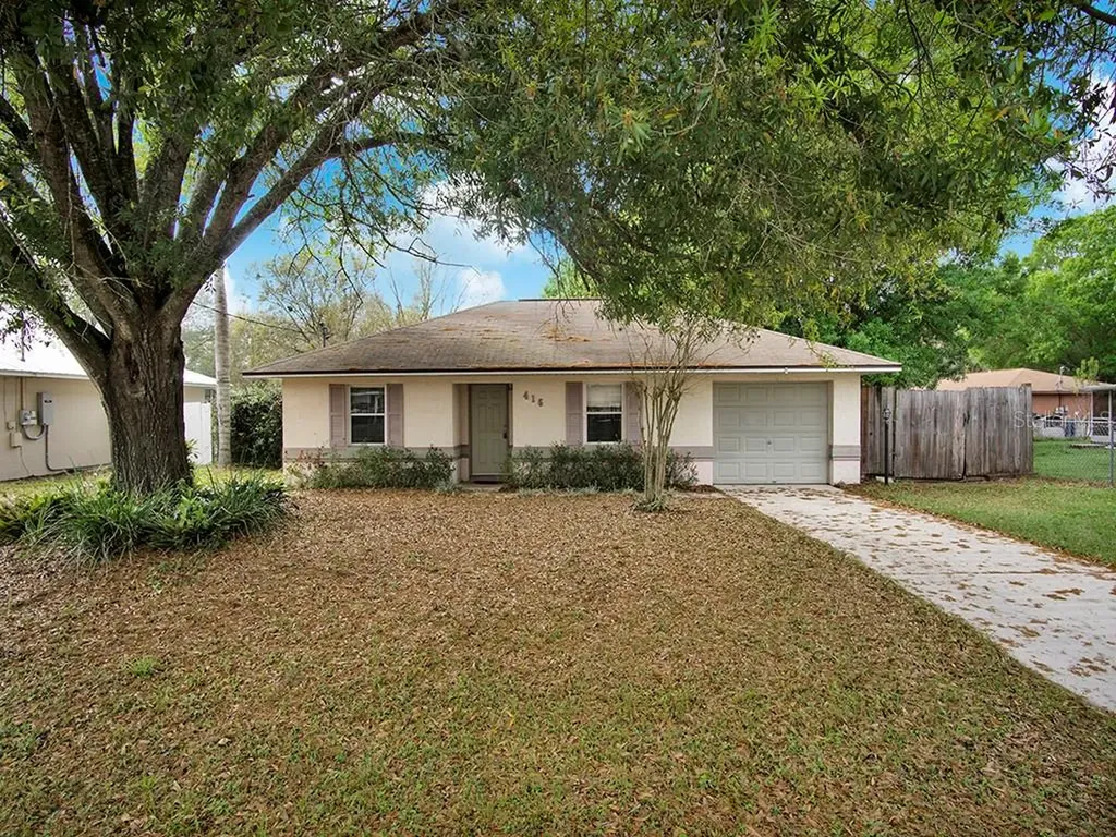 416 Honey Bee Lane Polk City FL 33868