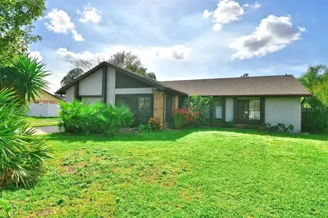 2 S Flag Court Kissimmee FL 34759