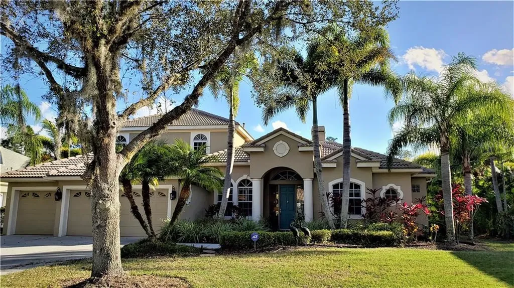 9616 Royal Calcutta Place Bradenton FL 34202
