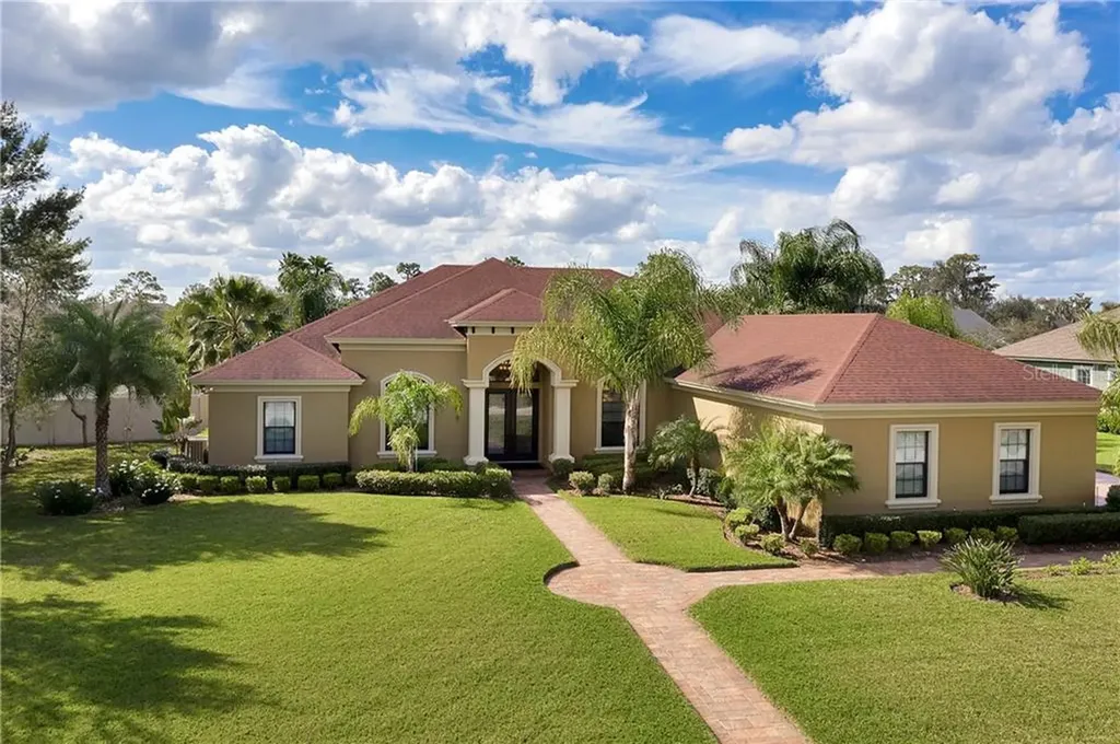 6469 Highlands In The Woods Street Lakeland FL 33813