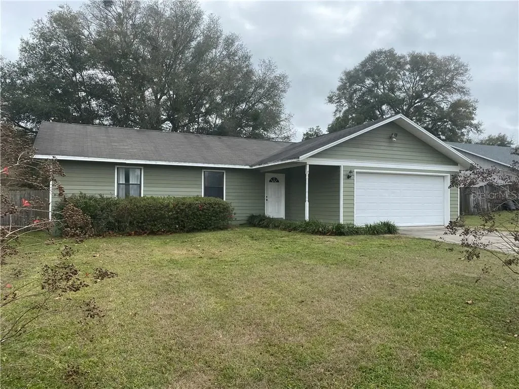 4835 NE 27th Court Ocala FL 34479