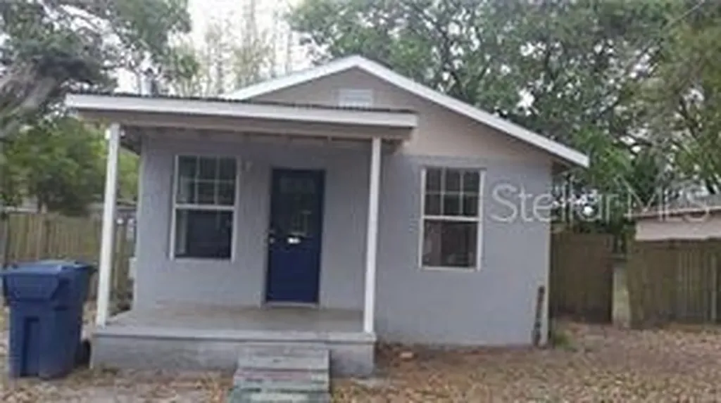 3709 E Hanna Avenue Tampa FL 33610