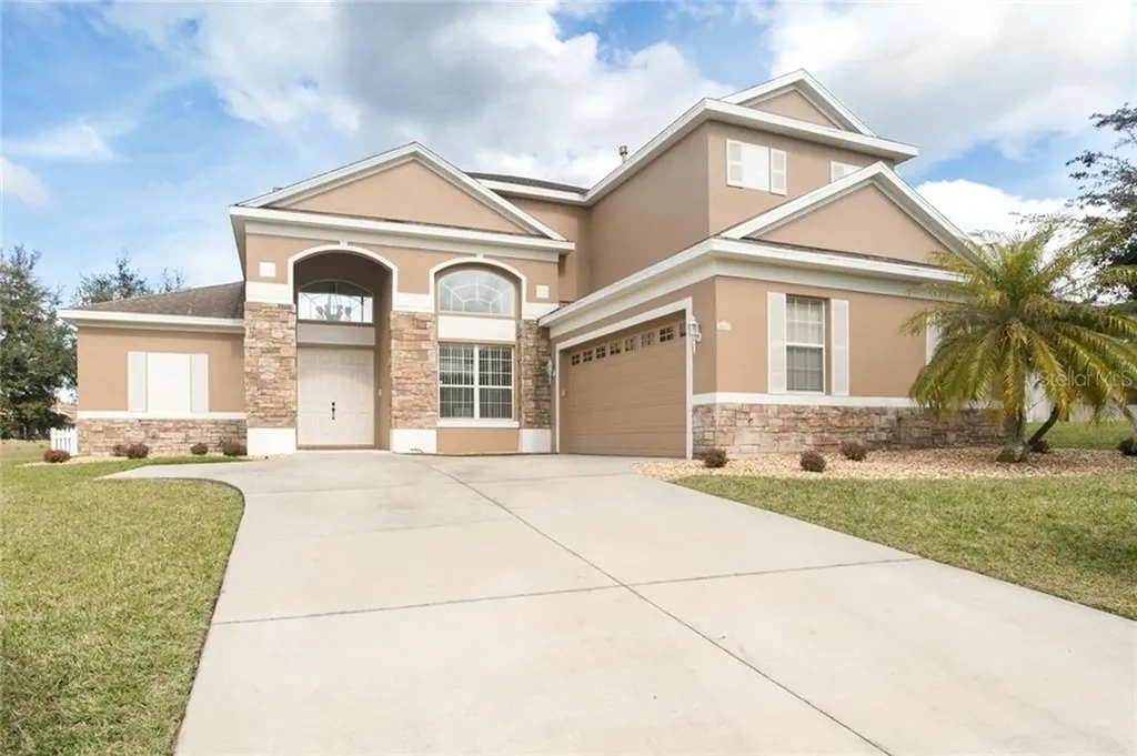 2667 Valiant Drive Clermont FL 34711