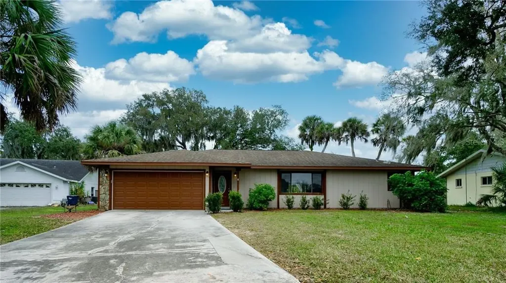 8012 Oak Drive Palmetto FL 34221