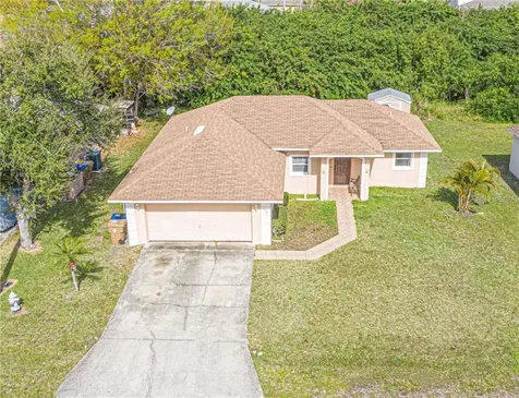 1016 Mardi Gras Drive Kissimmee FL 34759